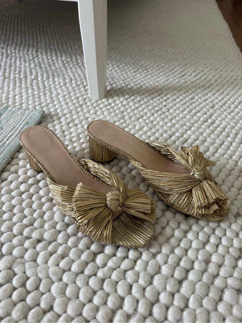 Loeffler Randall Gold Pleated Knot Slide Heels - Picture 6 of 10
